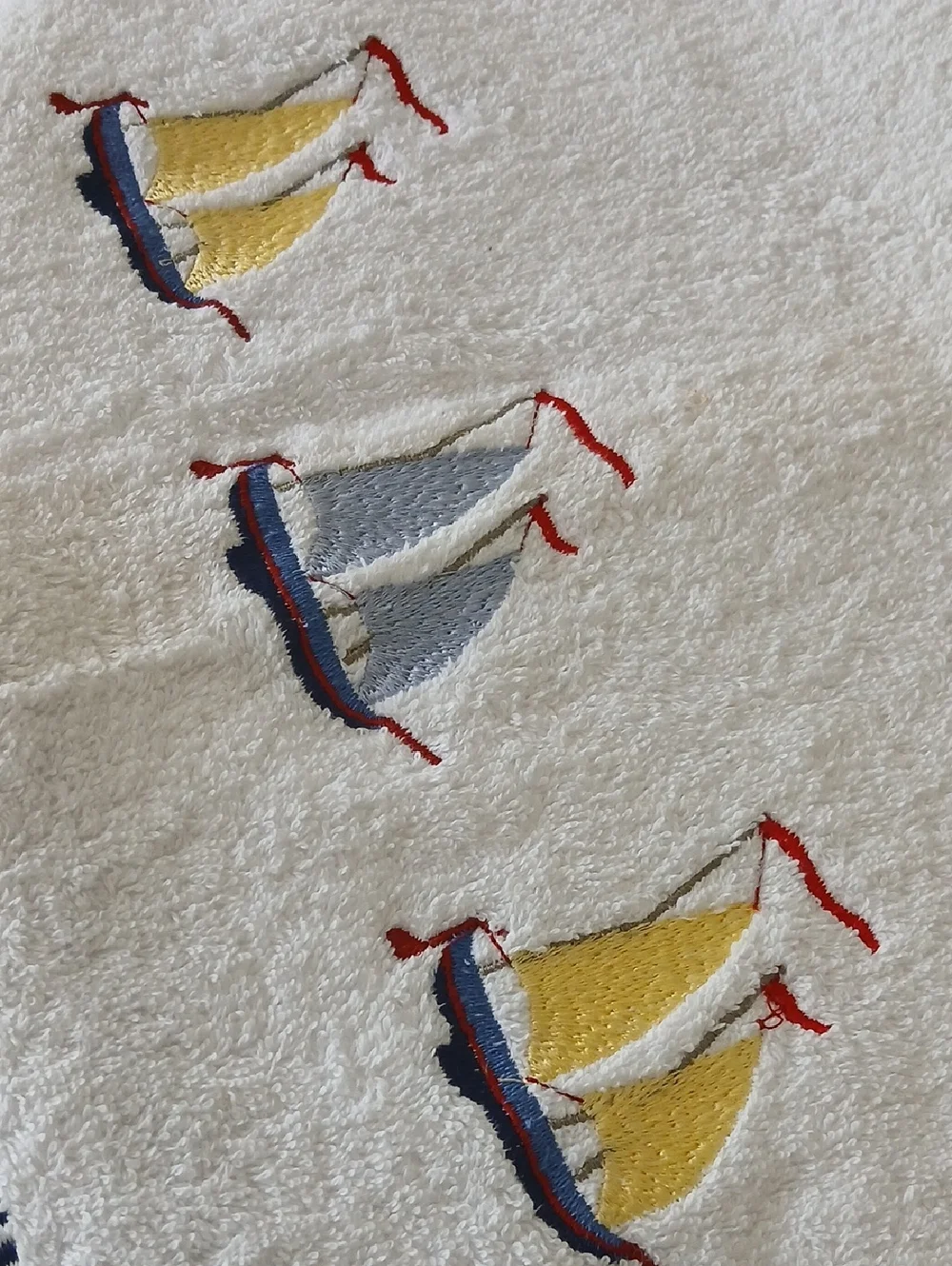 White Nautical Bath Towels Navy Striped Border Sailboats 28x50